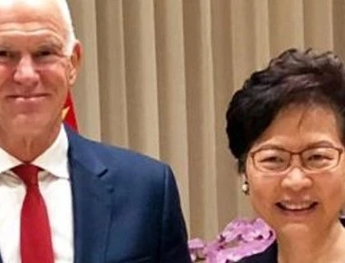 Στο Χονγκ-Κονγκ ο Παπανδρέου - Συνάντηση με την κυβερνήτη (φώτο)